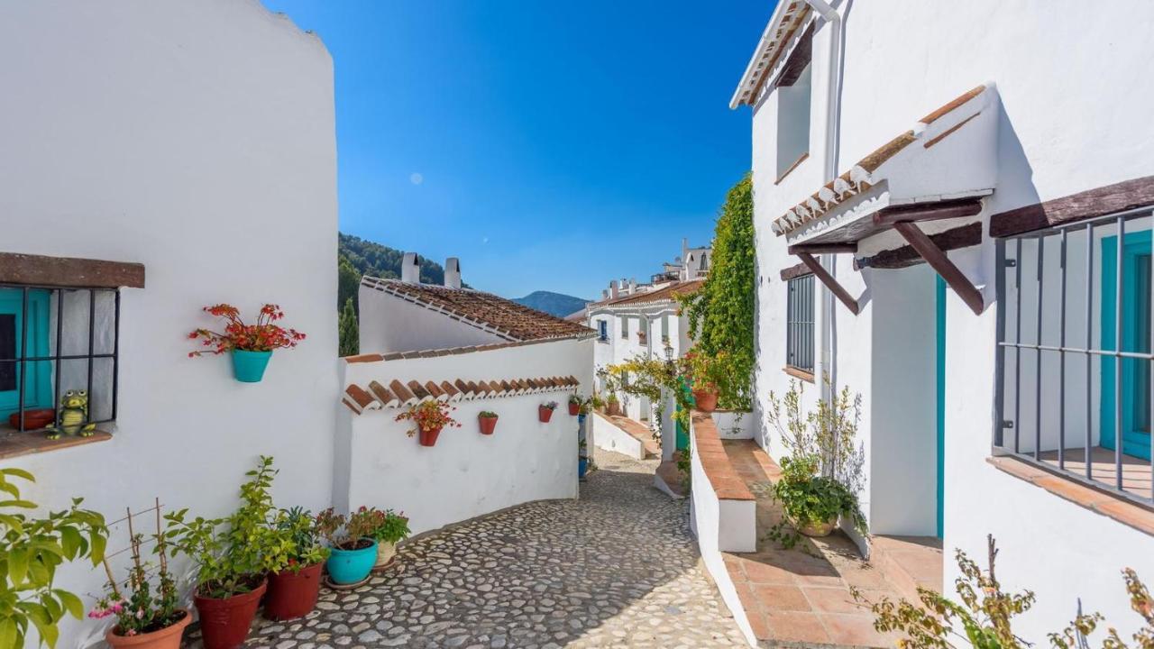 Вилла Casa La Higuera Competa By Ruralidays Фрихилиана Экстерьер фото